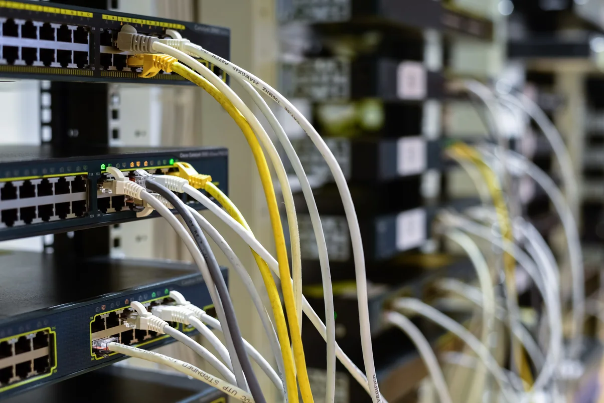 Server und Datenspeicherung